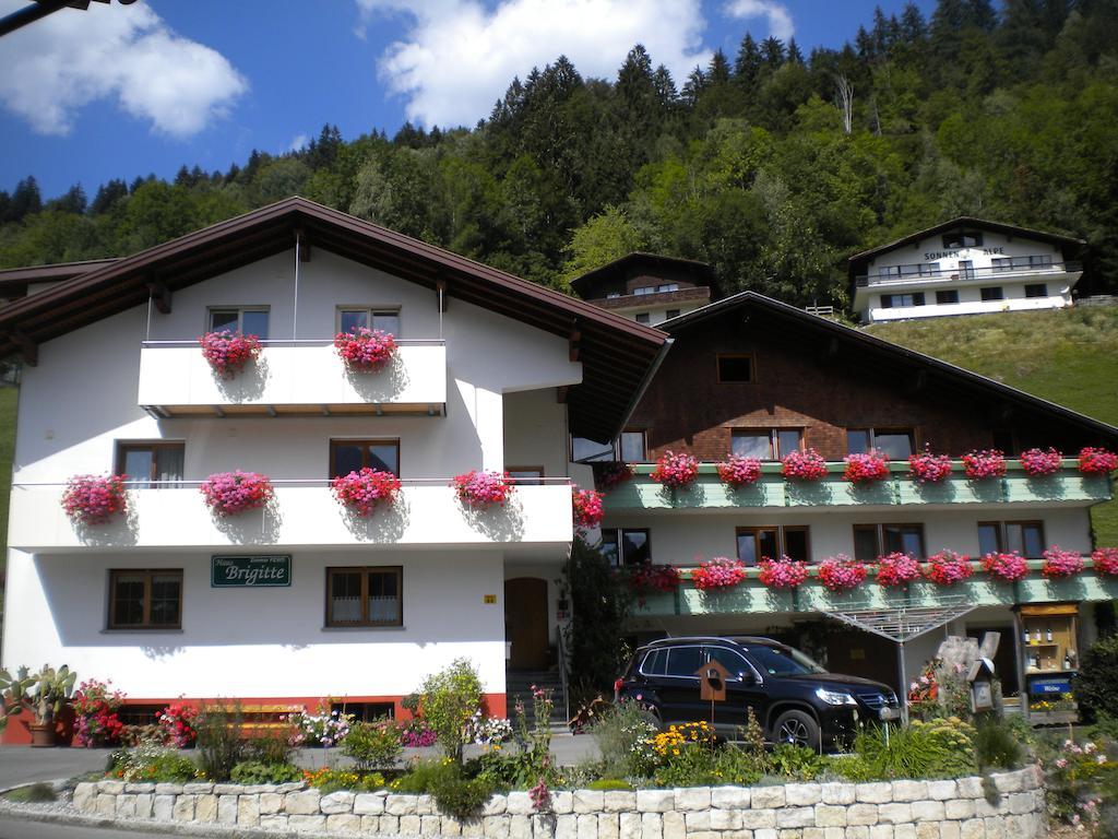 Hotel Garni Brigitte Bürserberg Dış mekan fotoğraf